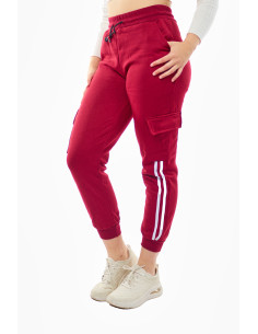 Jogger burdeo de mujer marca Kalypzo 1 2