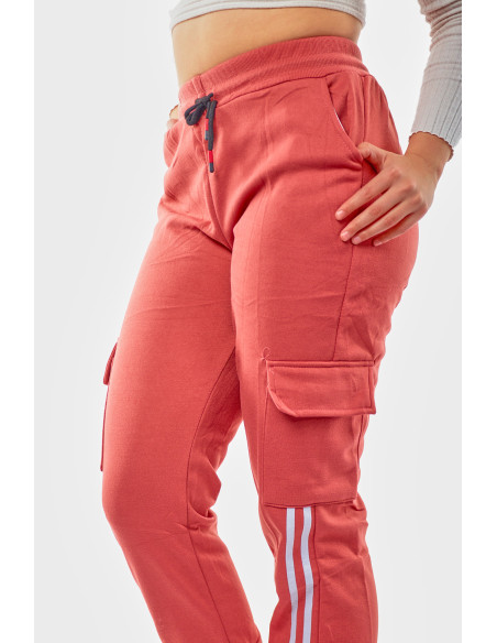 Jogger rosado pastel de mujer marca Kalypzo 3