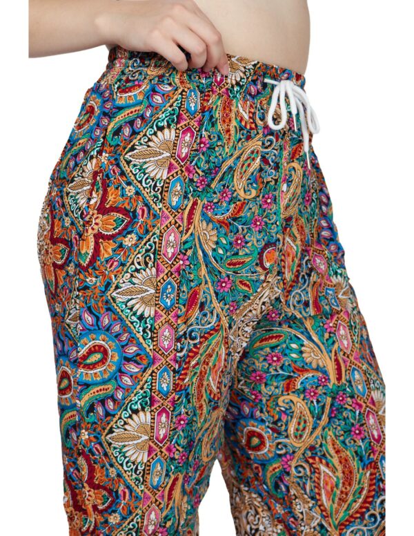 Calza estampada diseños de mujer 5