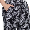Calza estampada blanco y negro de mujer 5